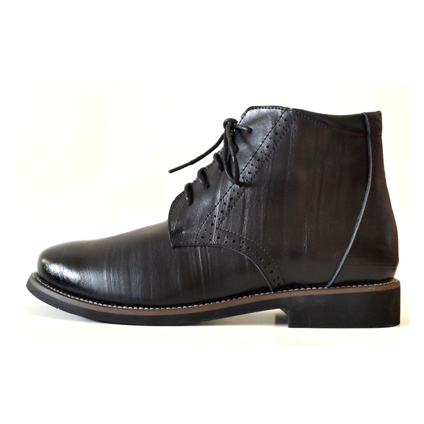 The Barrister's Boots in Black