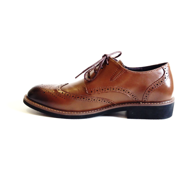 The Wingtip Commanders in Coffee Brown